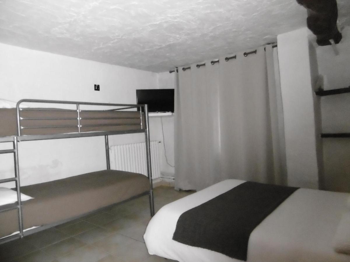 Le Relais Des Vieilles Postes Hotel Les Avenières Eksteriør billede