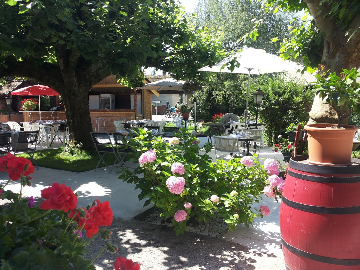 Le Relais Des Vieilles Postes Hotel Les Avenières Eksteriør billede
