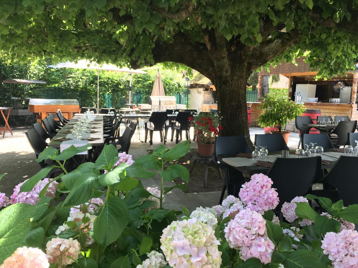 Le Relais Des Vieilles Postes Hotel Les Avenières Eksteriør billede