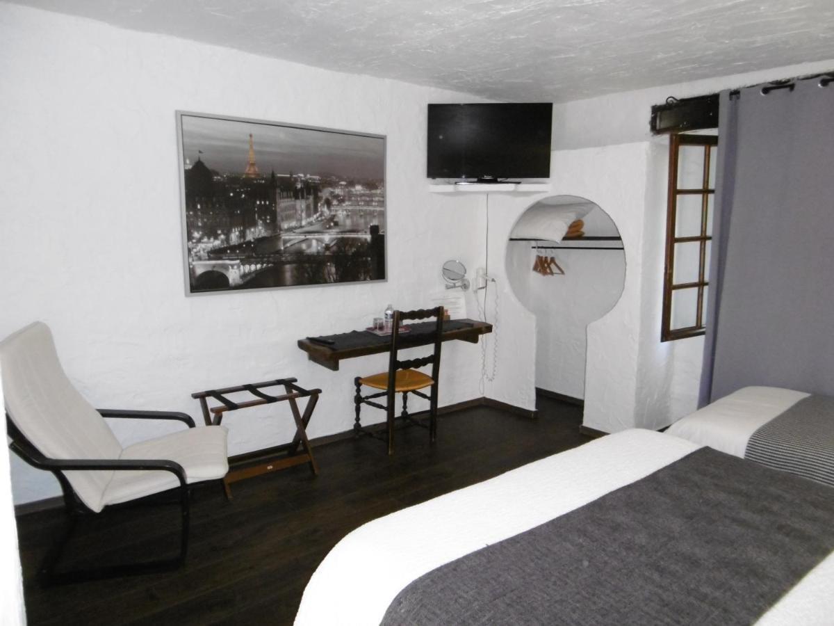 Le Relais Des Vieilles Postes Hotel Les Avenières Eksteriør billede